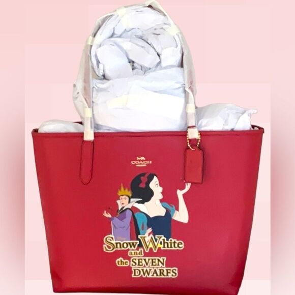 DISNEY X COACH CITY TOTE BAG EVIL QUEEN MOTIF SNOW WHITE AND THE SEVEN DWARFS - Picture 6 of 14